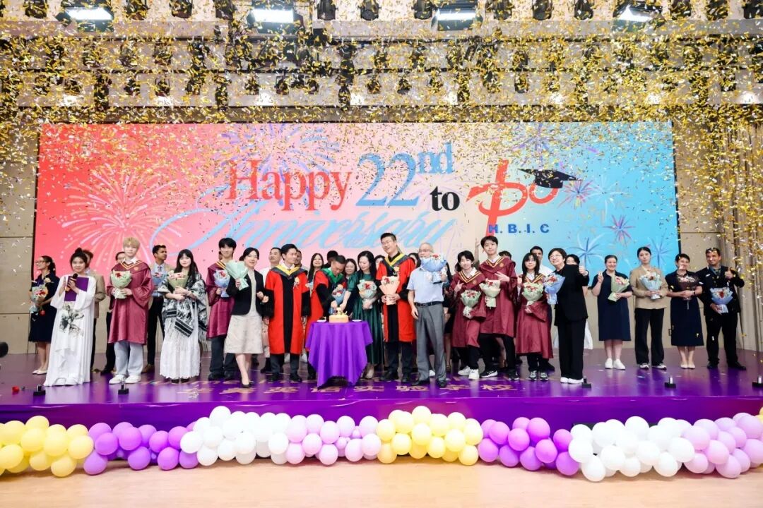 2025APϲ�� | �A�����H���AP�W����F�sҫ������