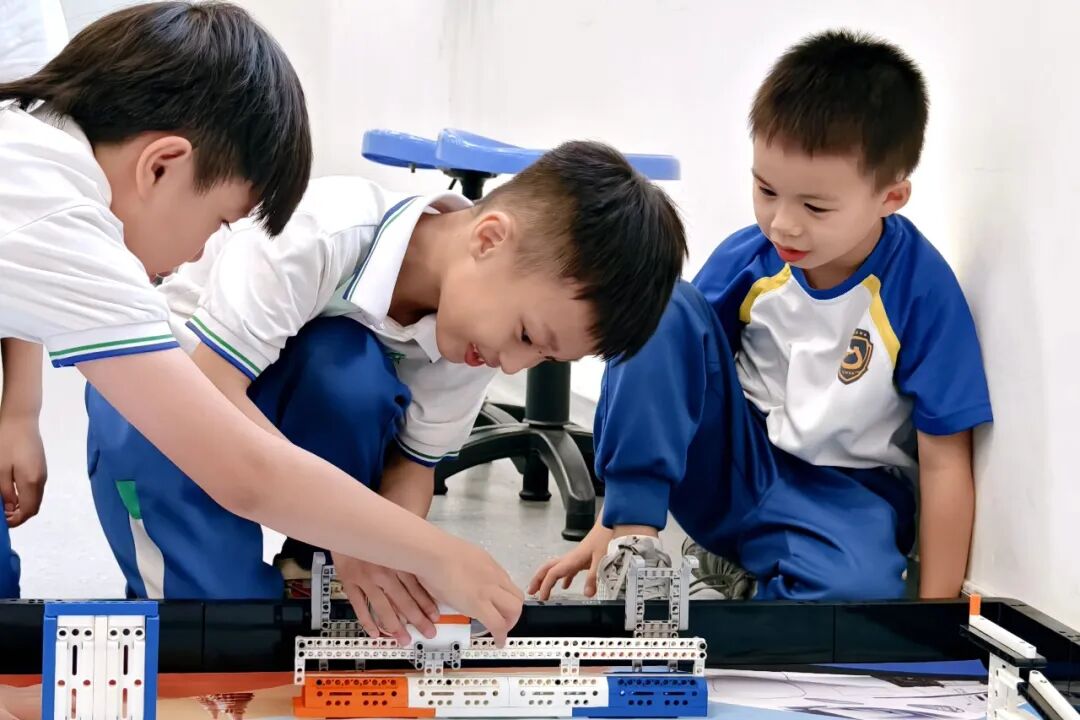 华海双语学校 华海双语学校